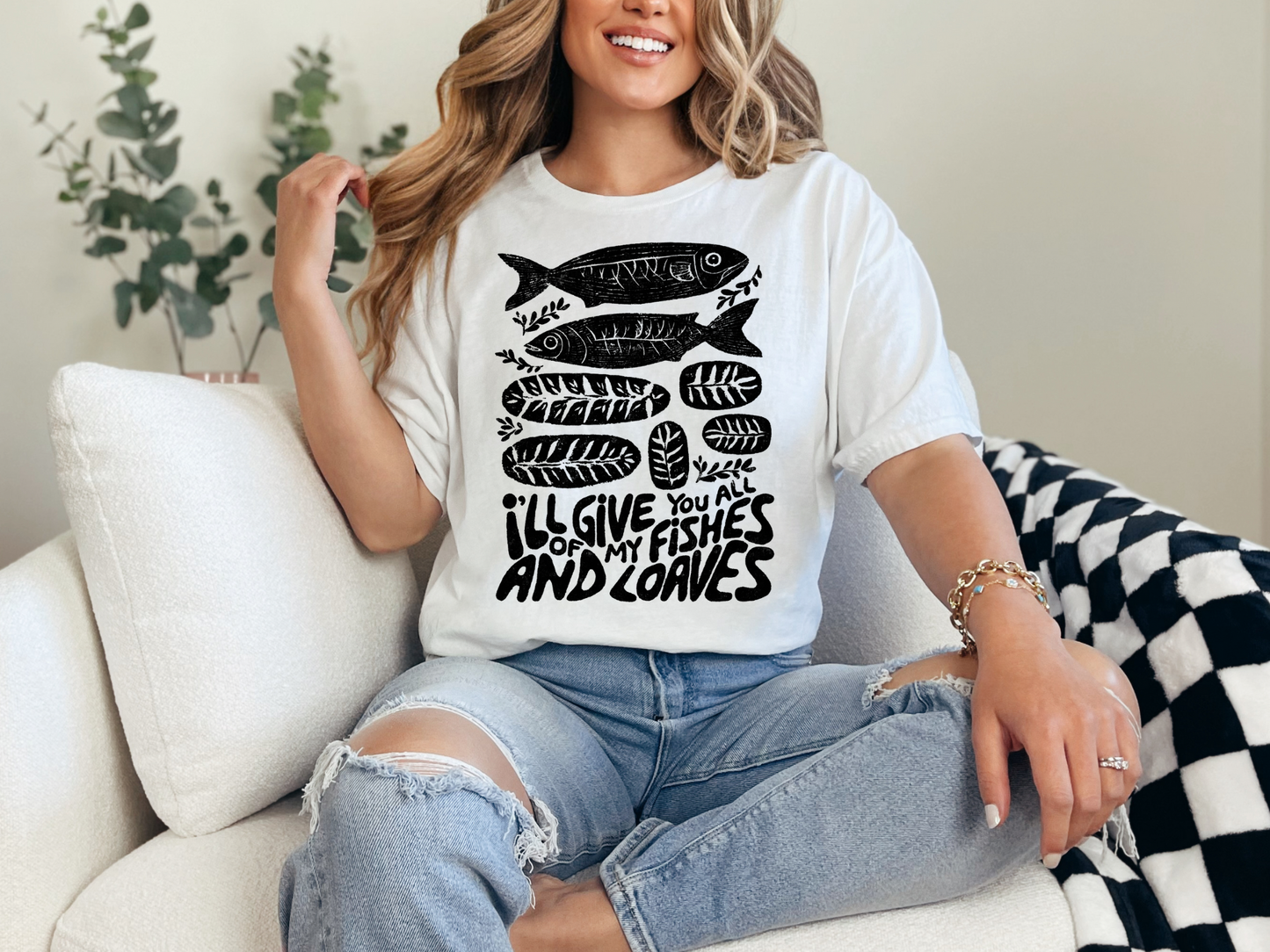 Loaves & Fish Tee